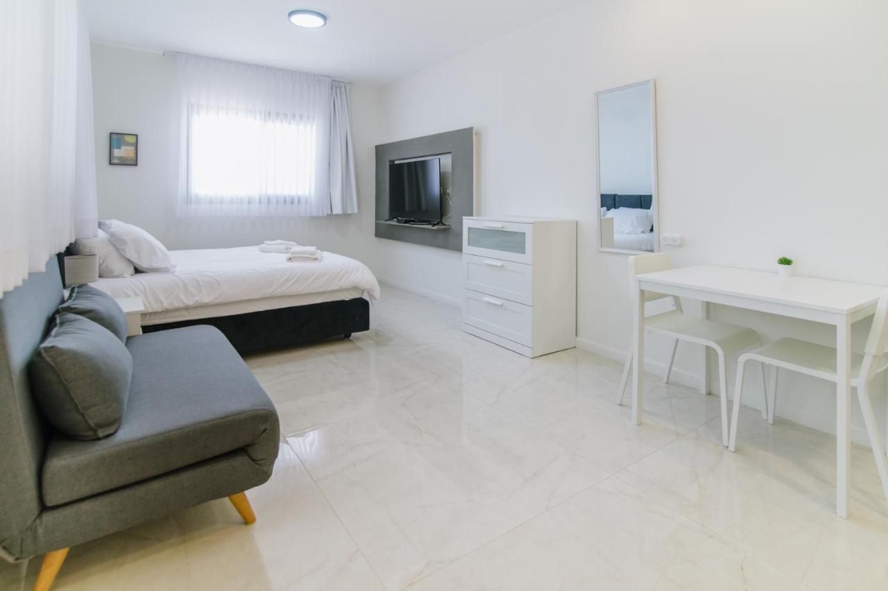 Olala Desert Shades Apartments Neve Zohar Kültér fotó