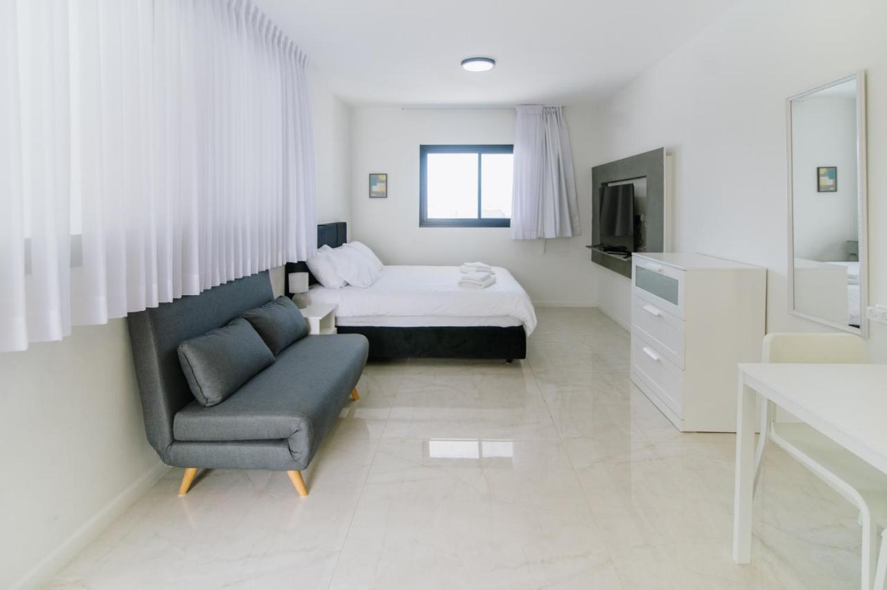 Olala Desert Shades Apartments Neve Zohar Kültér fotó